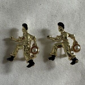 Vintage a pair man bowling bowler brooch pin
